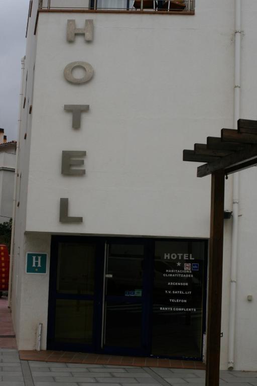 Hotel Cal Mariner *